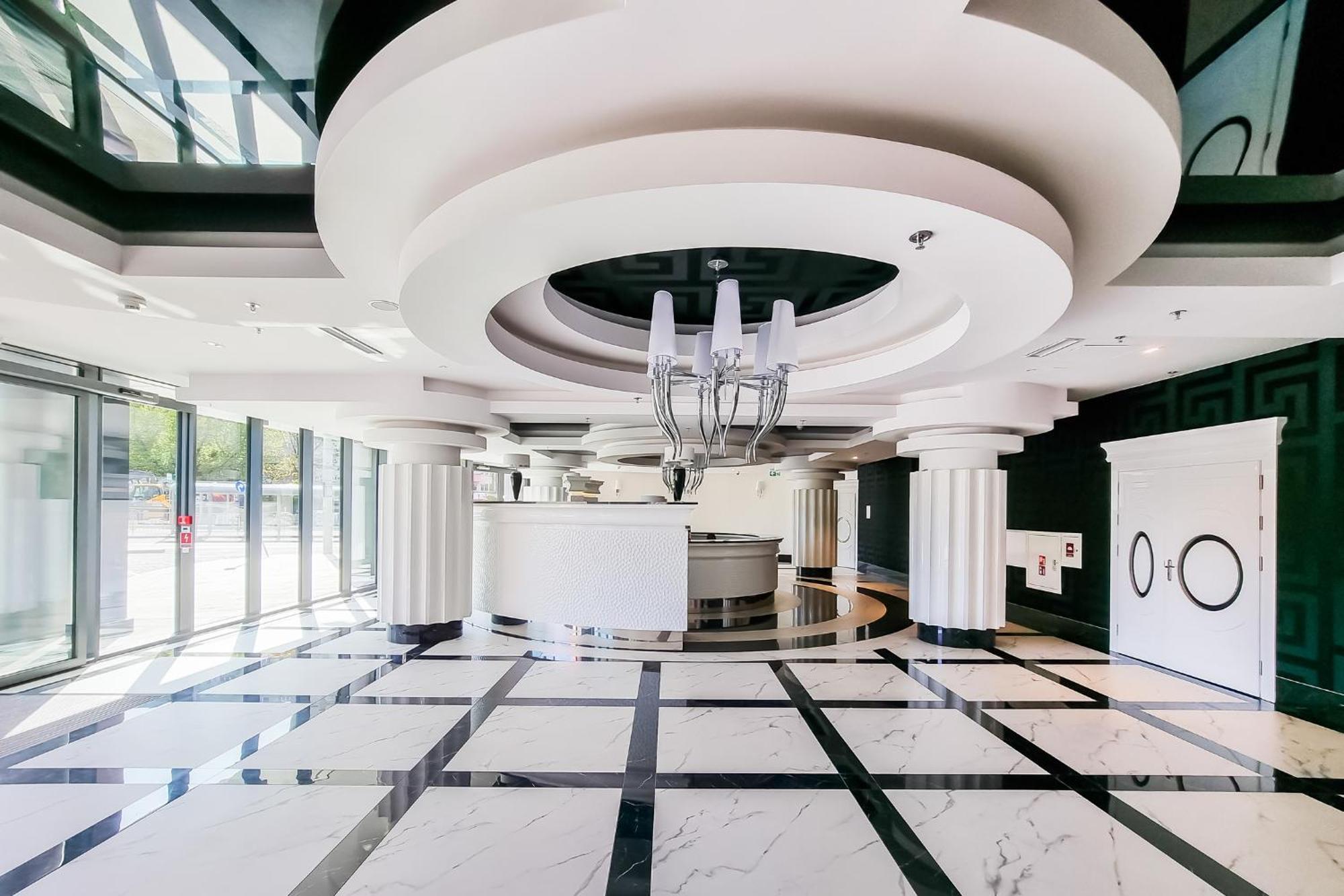 Hanza Tower Apartment No. 524 - Swimming Pool, Jacuzzi, Balcony Stettin Eksteriør billede