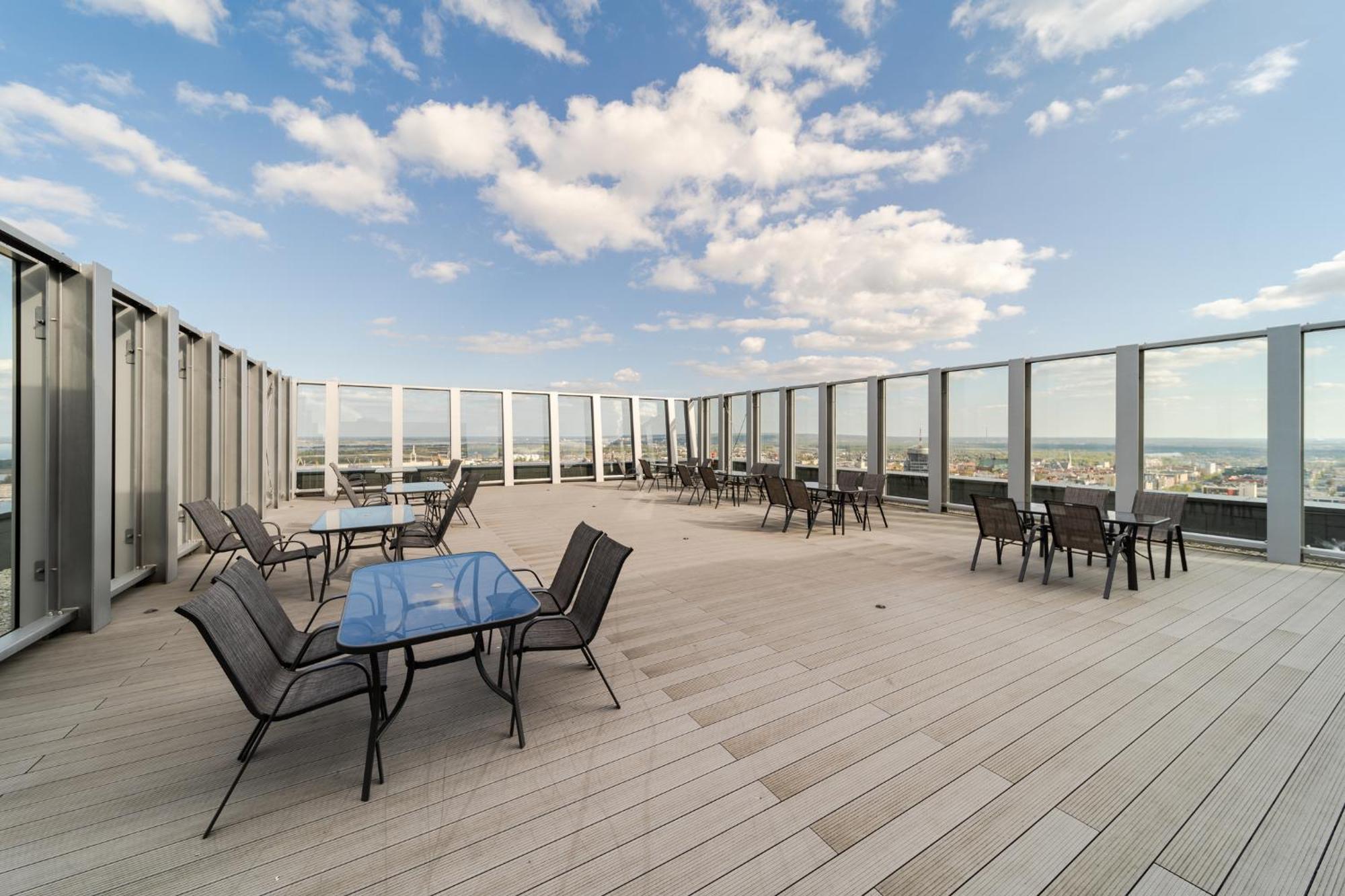 Hanza Tower Apartment No. 524 - Swimming Pool, Jacuzzi, Balcony Stettin Eksteriør billede