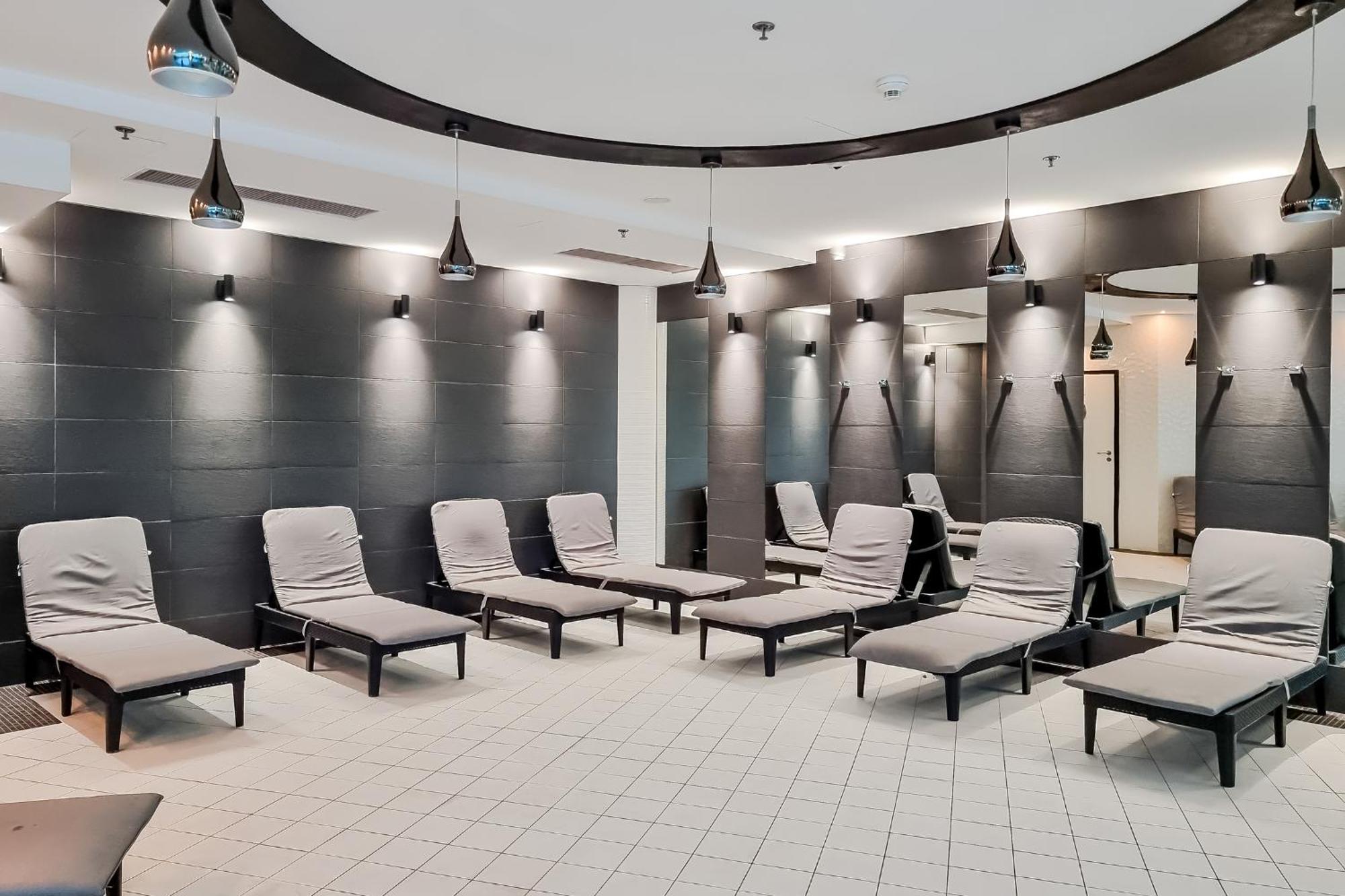 Hanza Tower Apartment No. 524 - Swimming Pool, Jacuzzi, Balcony Stettin Eksteriør billede